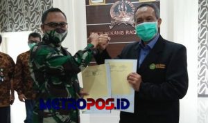 LogoLicious_20201120_202700